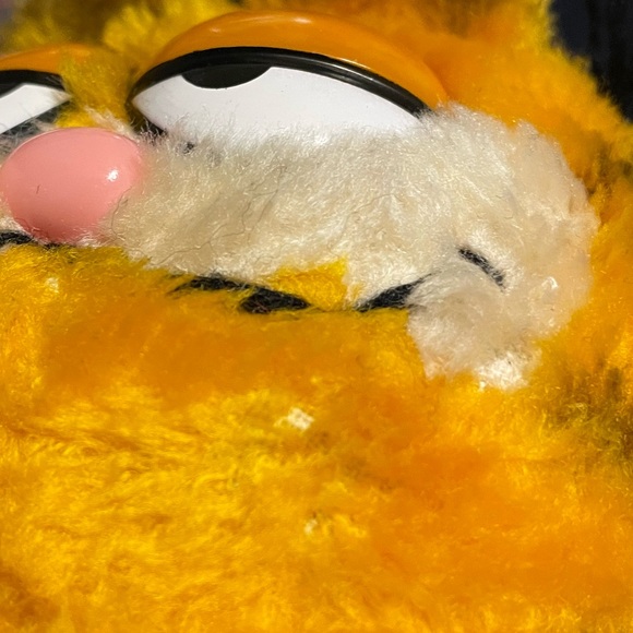 VTG 1981 Garfield Plush - Picture 7 of 15